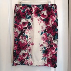 Pink and white knee length skirt